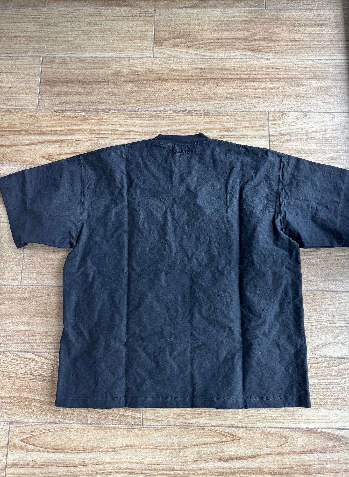 VETEMENTS Metalized Wrinkled 'Not Mom's Favorite' T-shirt