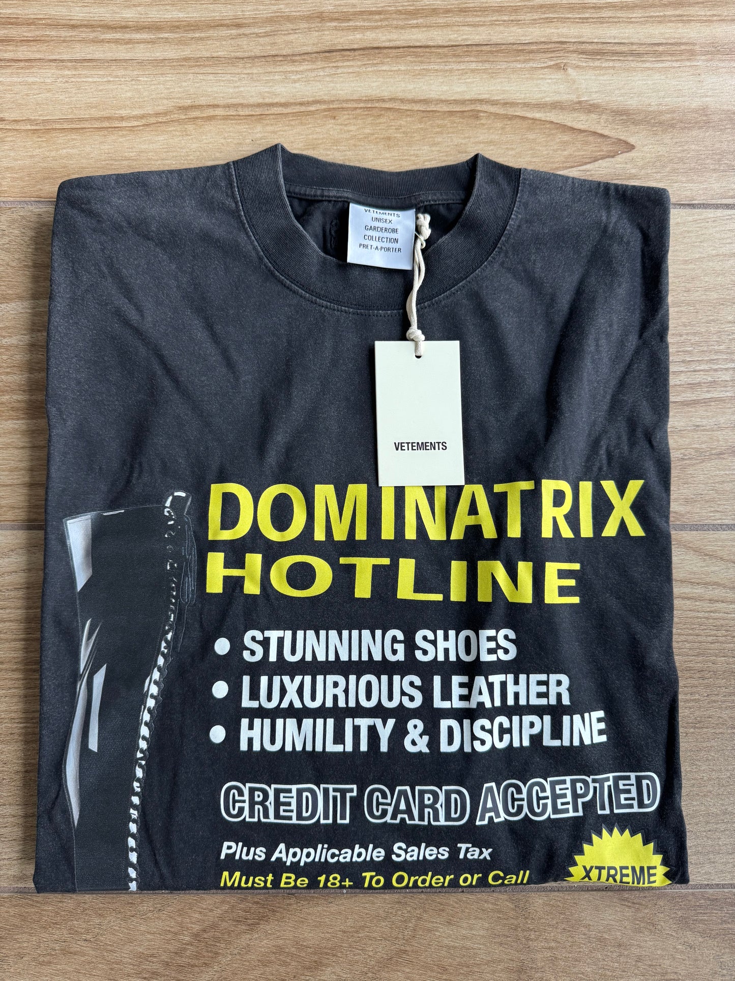VETEMENTS Black Oversized 'Dominatrix Hotline' T-shirt