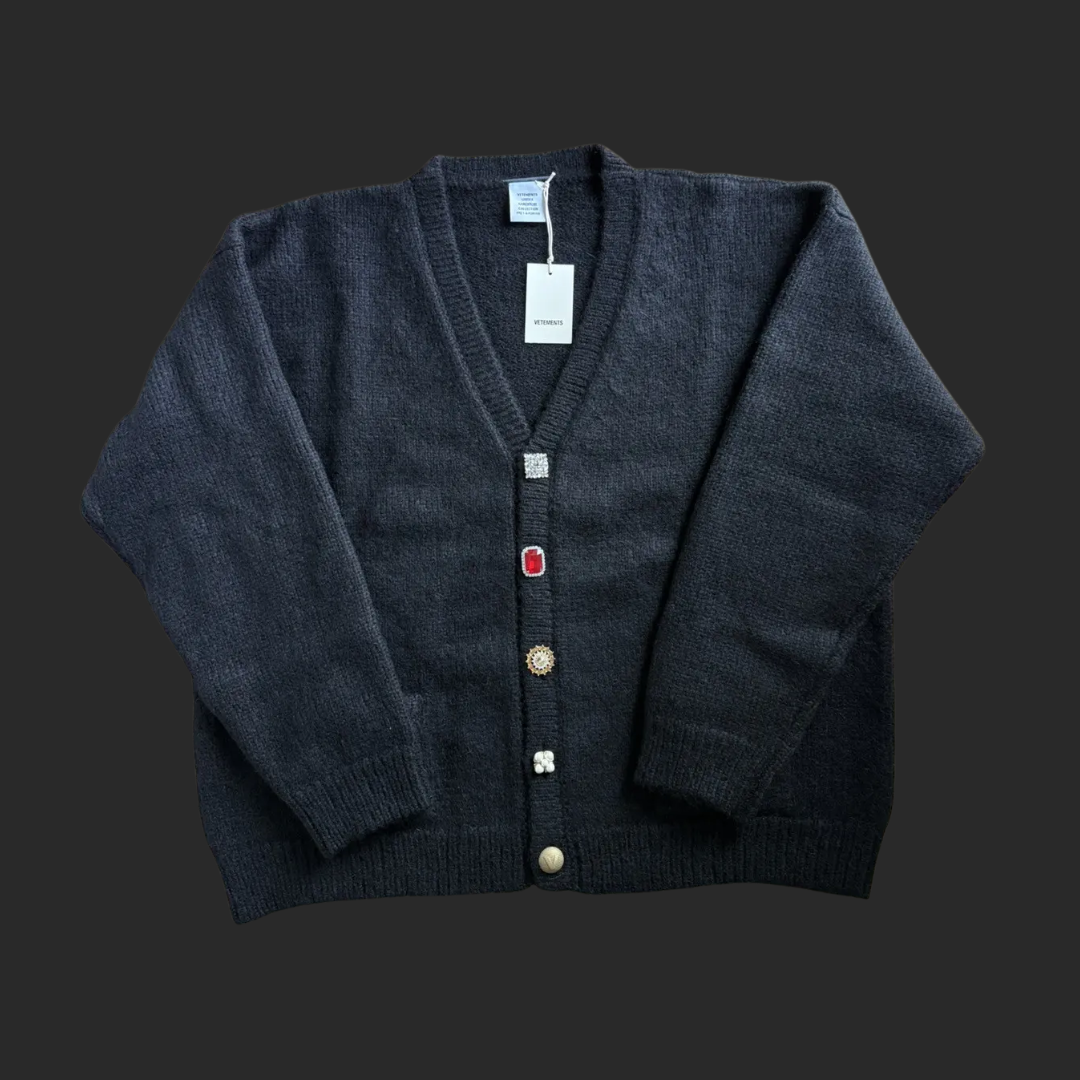 VETEMENTS Fancy Button Knitted Cardigan