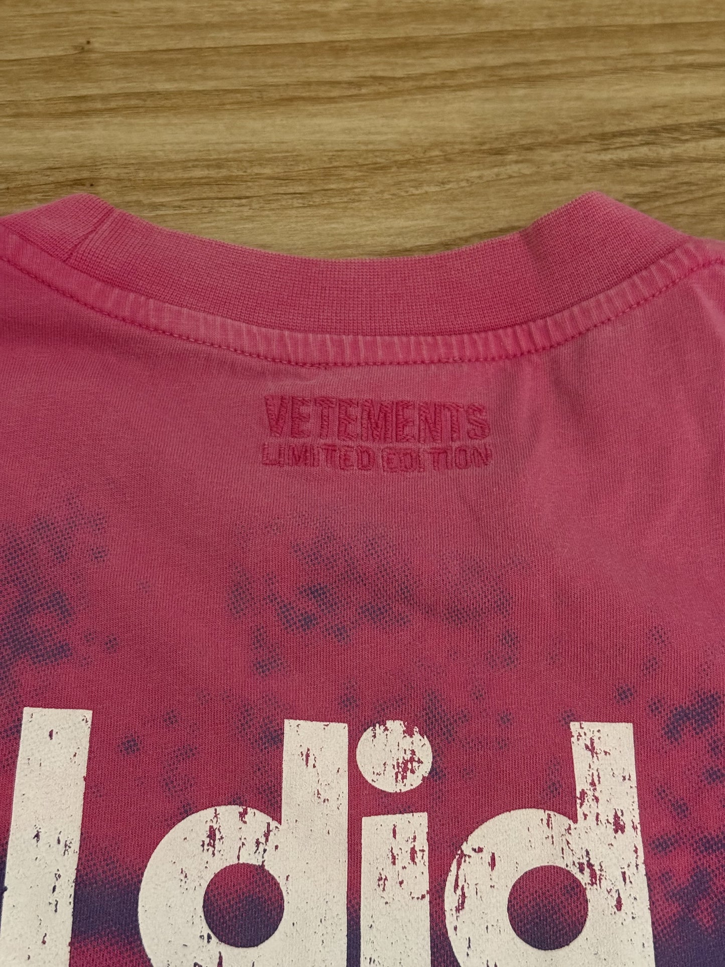 VETEMEMTS I Got Lucky Tee