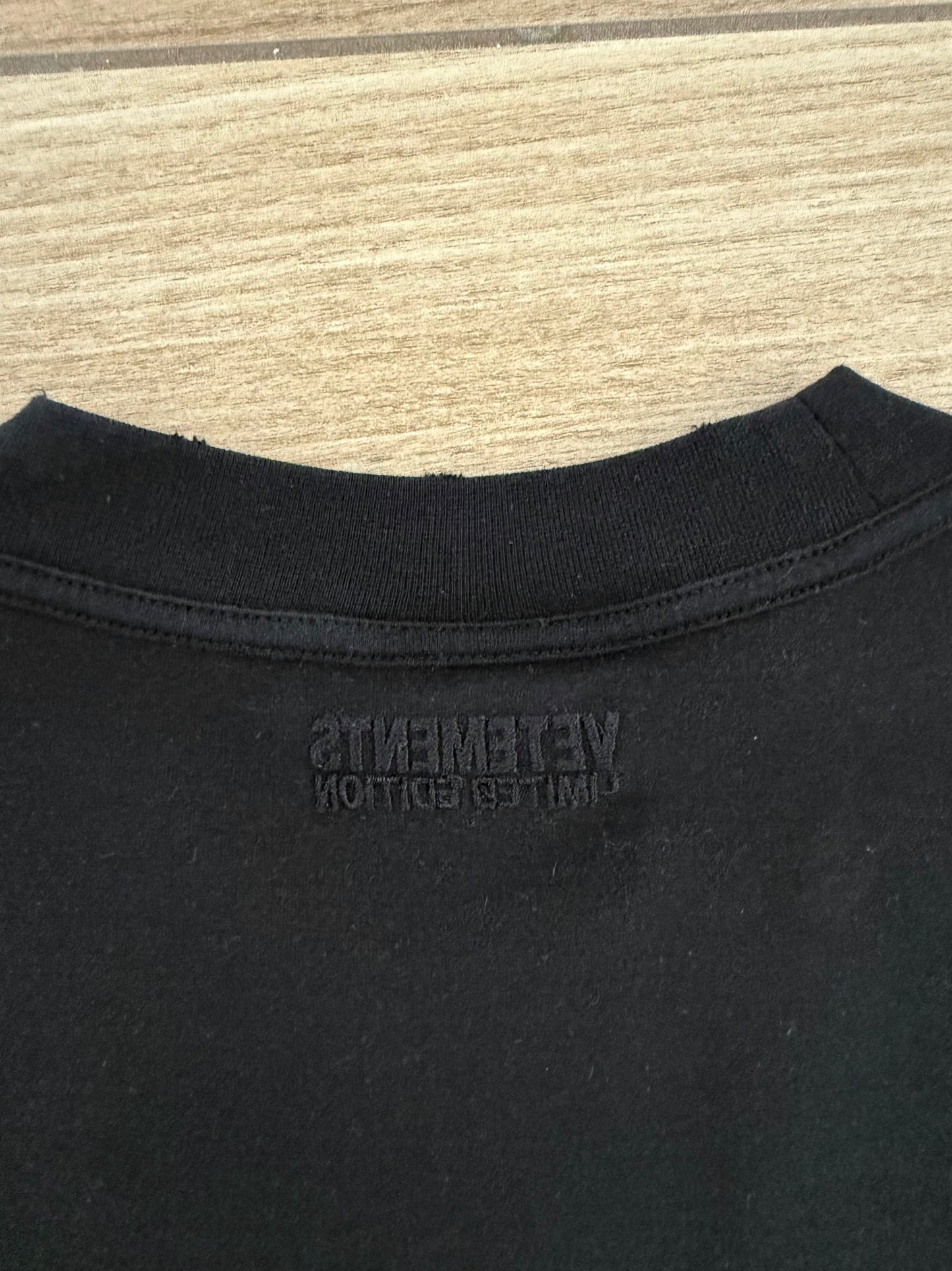 VETEMENTS Destroyed Jerk International Tee