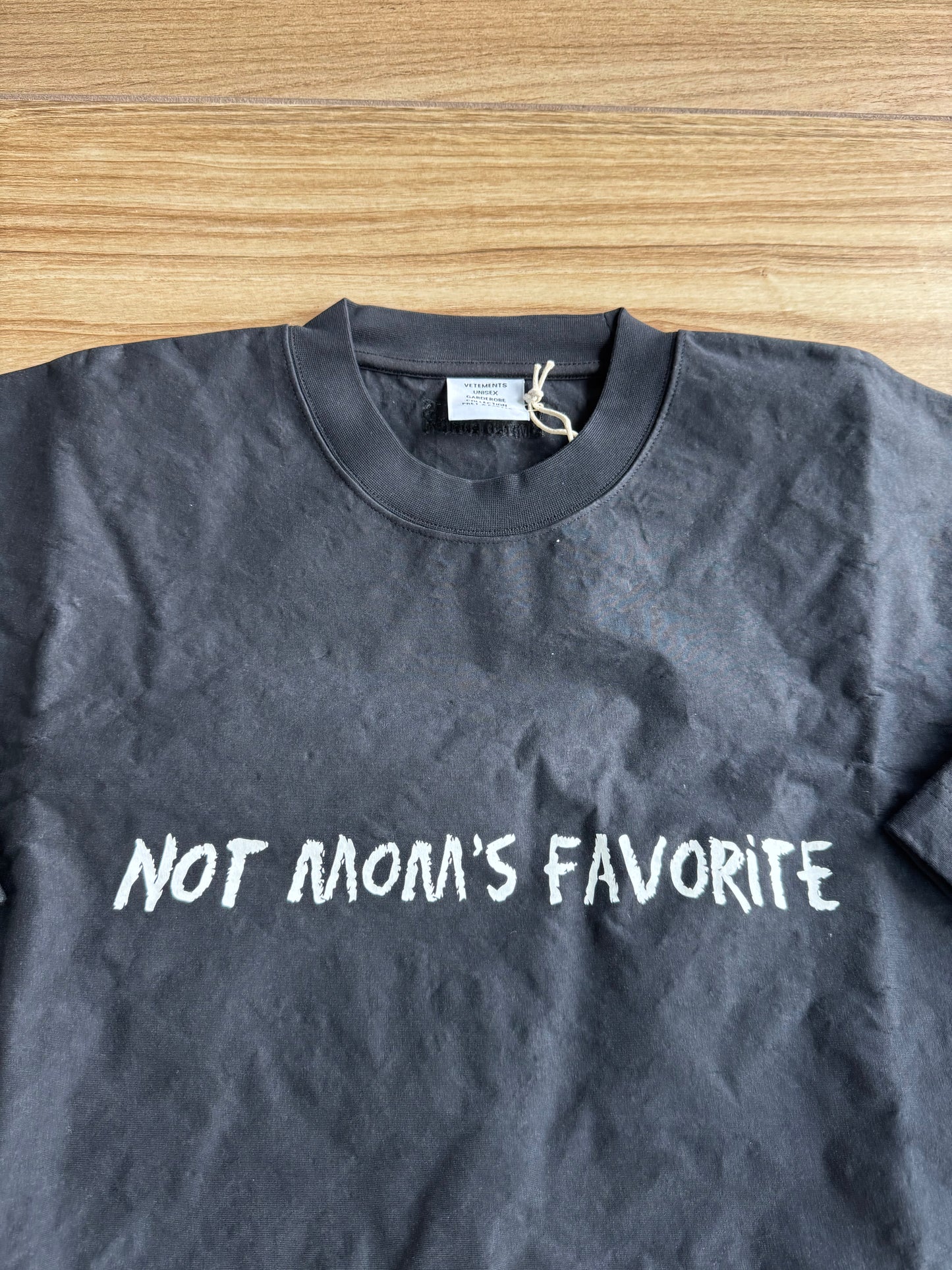 VETEMENTS Metalized Wrinkled 'Not Mom's Favorite' T-shirt